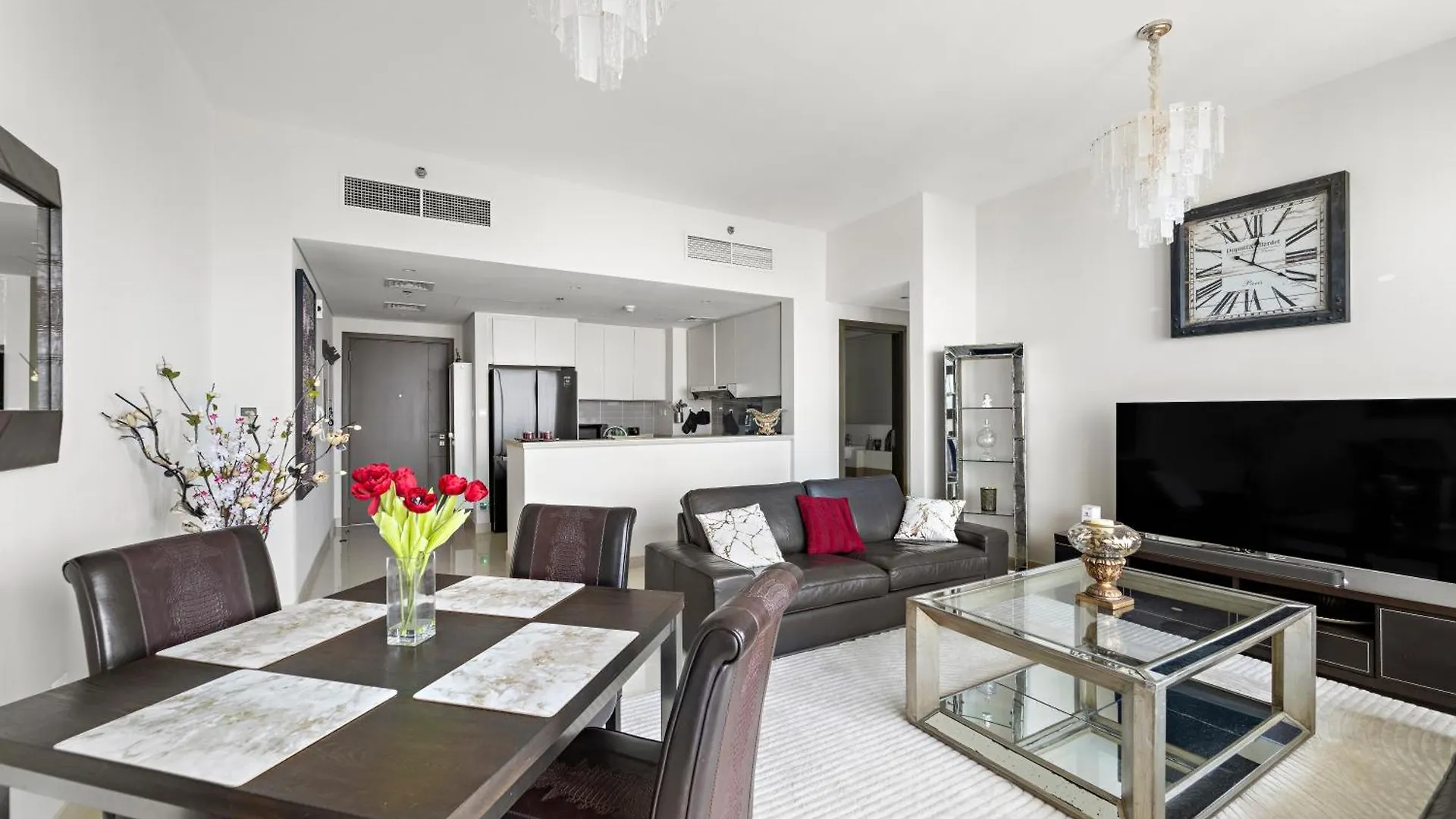 2Br Harbour Views T1, Creek View Villa Dubai Feriehus